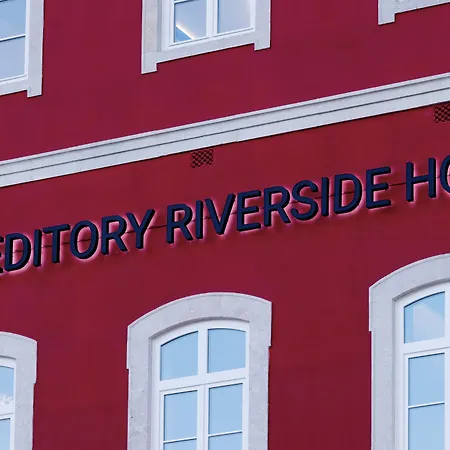 The Editory Riverside Santa Apolónia Hotel-3